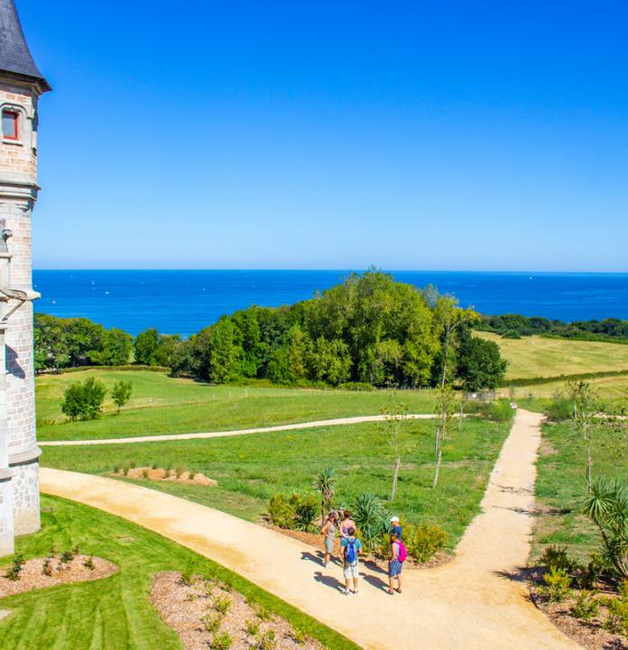 Visite du parc du Chateau Abbadia